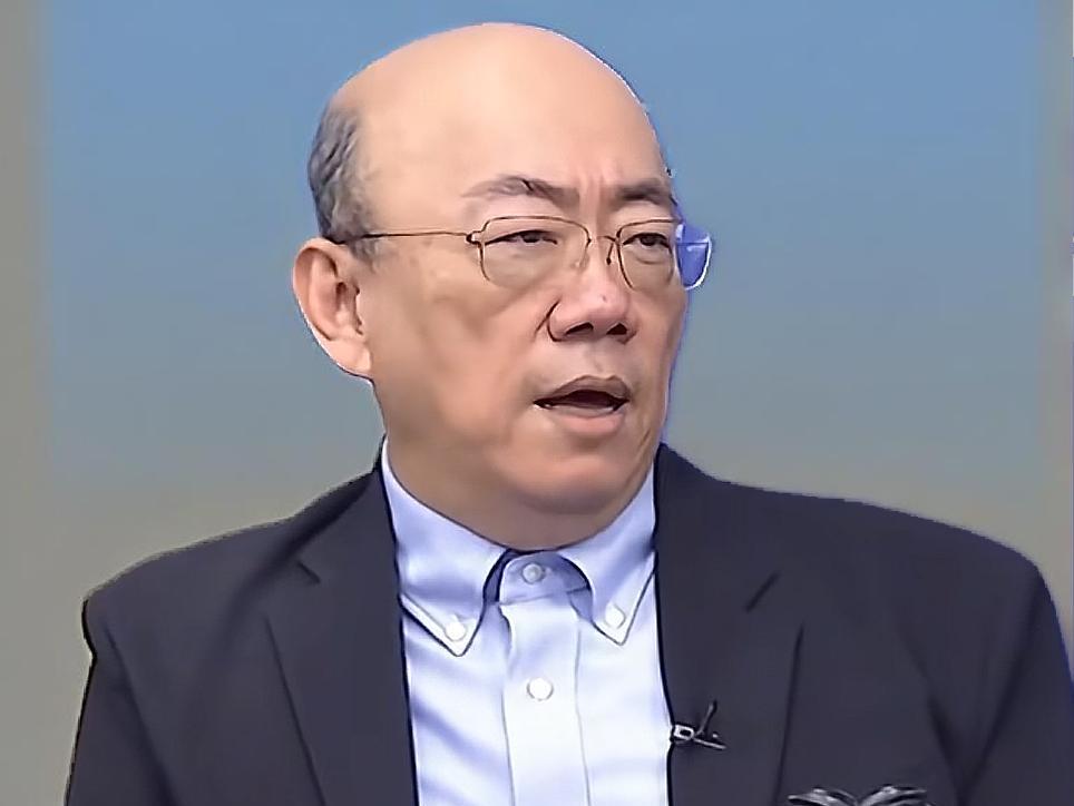 郭正亮认为清德以后会落跑到日本。关于清德最近宣布成立“安倍晋三研究中心”以及一