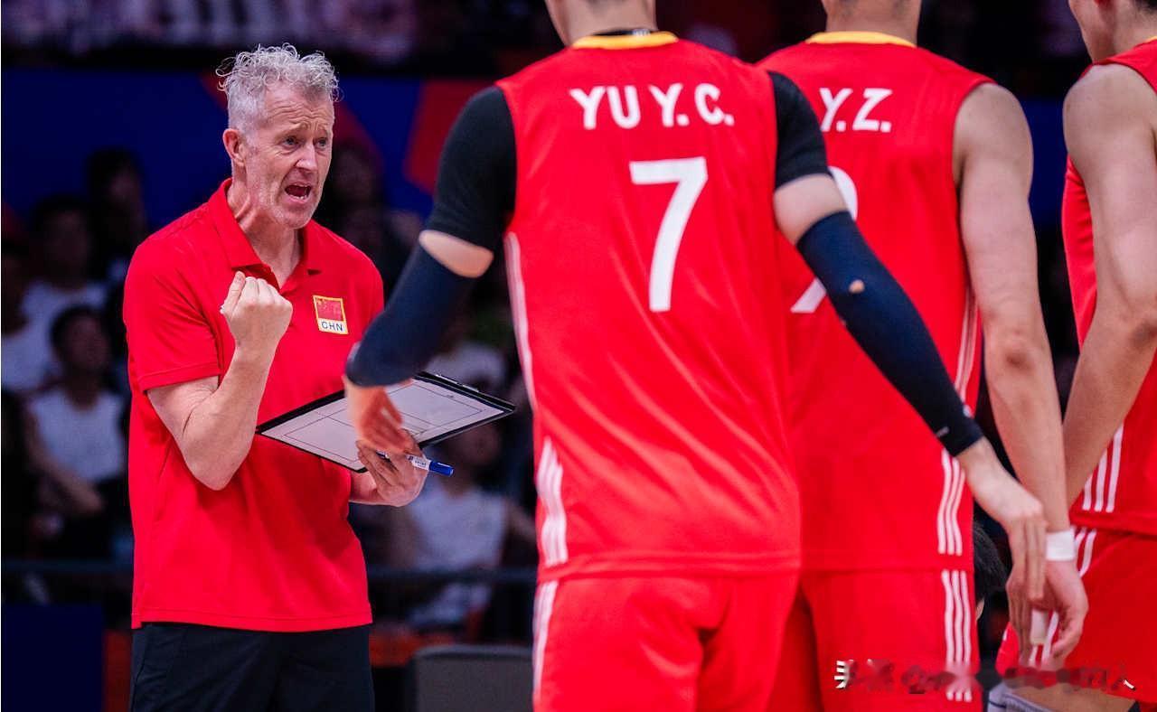 中国男排0比3日本男排，丢了世界积分1.76！第一场比赛出现不少问题也是好事
