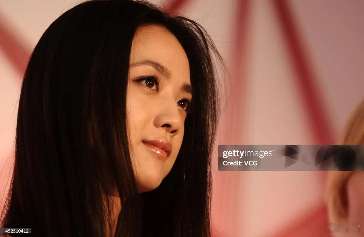 大家更喜欢早期女明星黄皮肤的g社生图还是现在大曝光的g社生图？