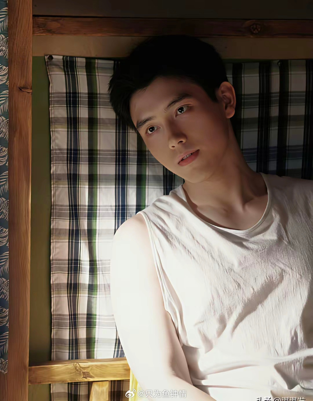 陈飞宇那六句台词一出来，我就知道风向要变了。不是星二代不行，是混日子的不行。他爸