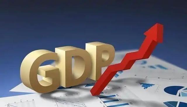 1981年，中国GDP是1950亿美元，印度是1930亿美元，几乎打成平手。到1