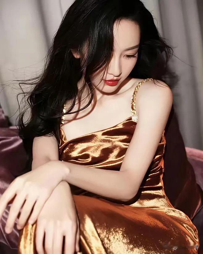 “返乡滞留”这个词又是谁研究出来的？这几天可真是刷屏了呀，言传是农业农村部发布