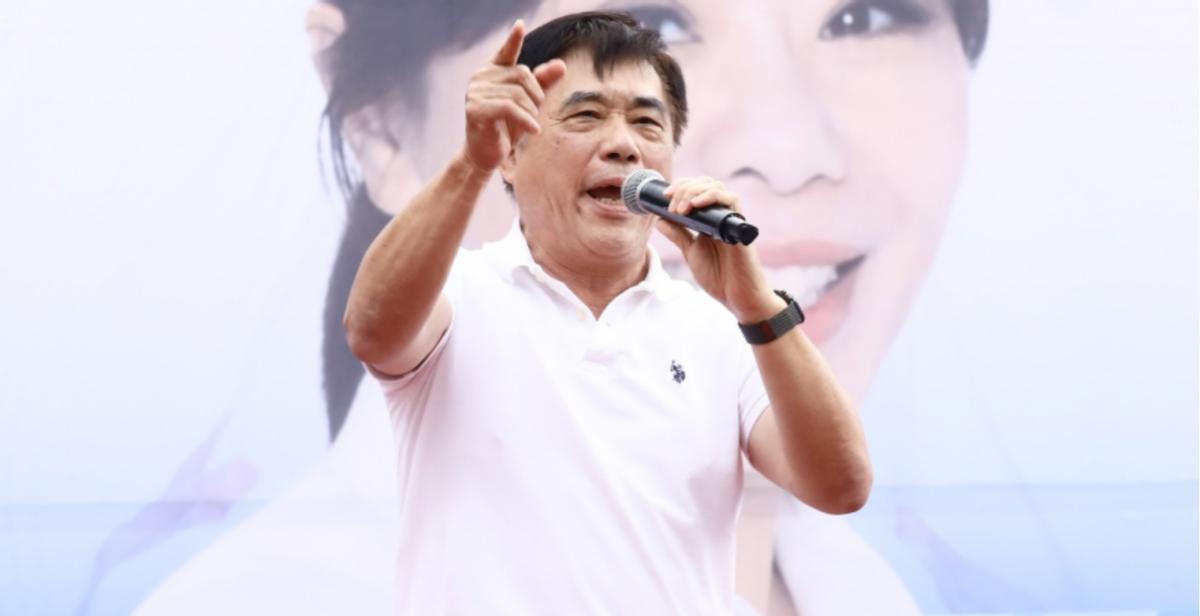 【卢秀燕不选党魁，“非朱”阵线拱郝龙斌参选，他可能松动了】在朱立伦、卢秀燕都明