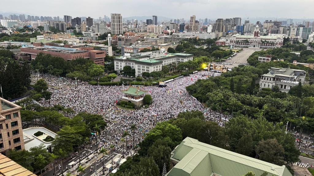 郭正亮估725凯道上看12万人曝“教训赖清德唯一方法”大罢免投票一周年纪念活