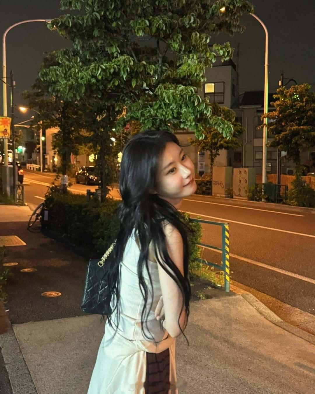 彩领​​​