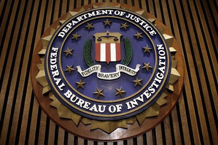 美国CIA高官家里搜出4000万美元金条，FBI直接抓人！据媒体5月27日报