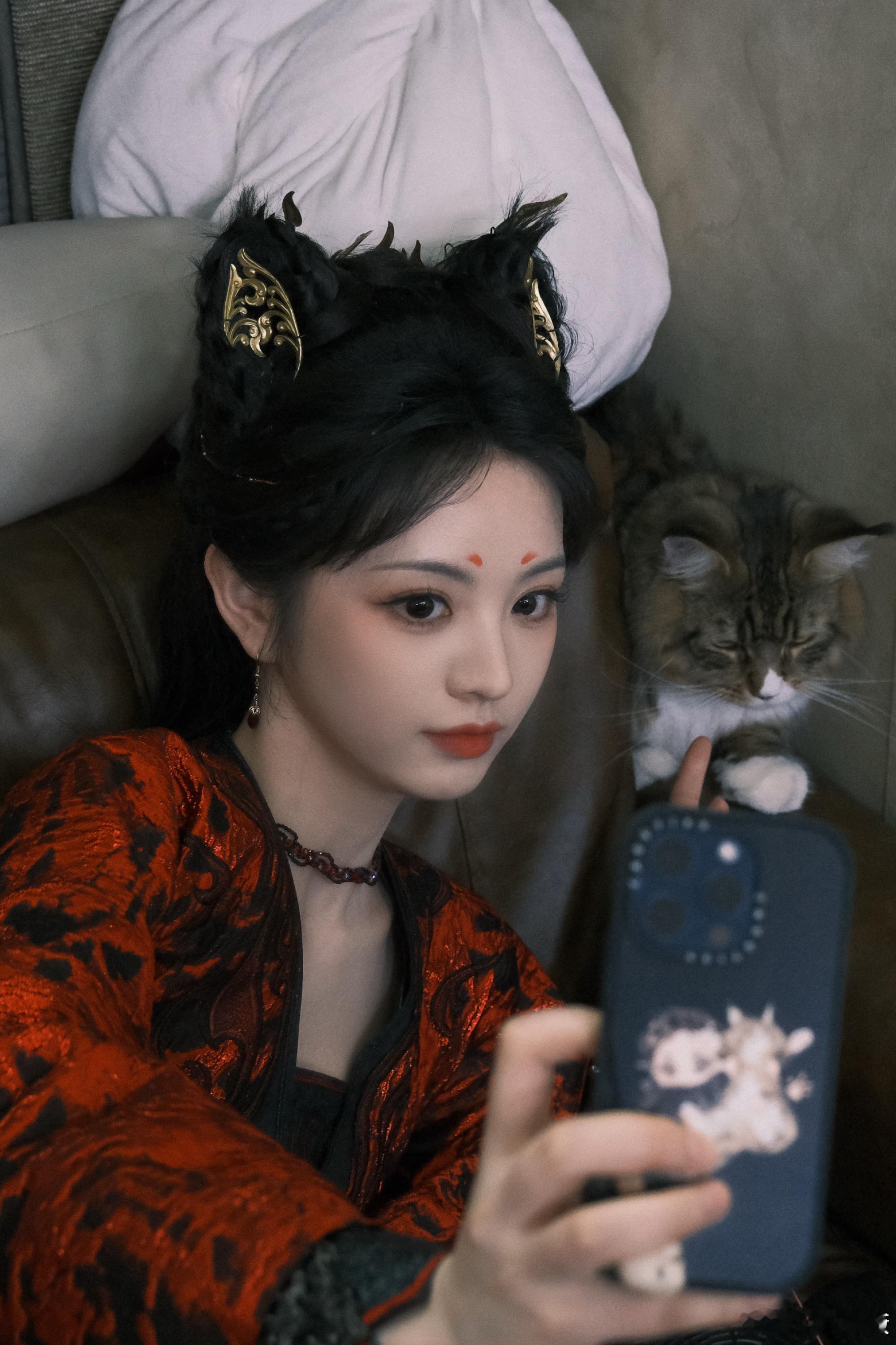 田曦薇咪的九宫格田曦薇猫猫自拍田曦薇猫猫自拍，萌晕，行​​​