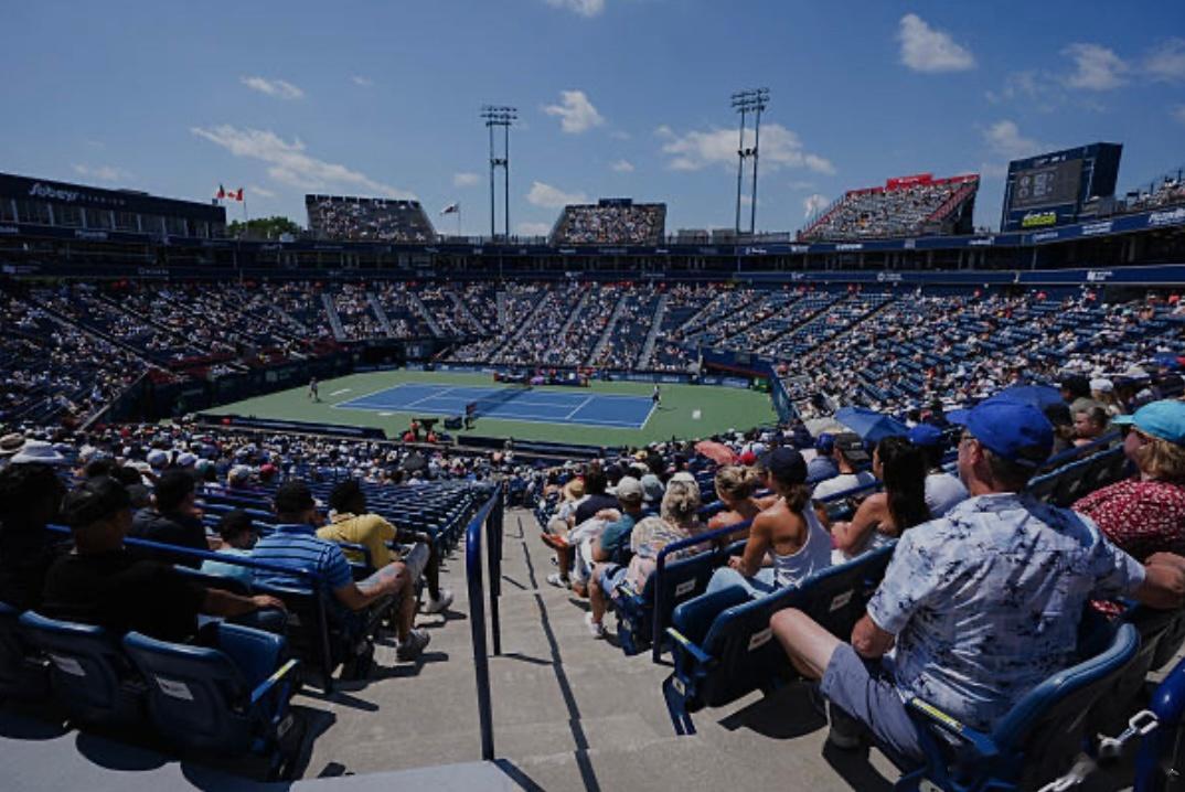 ATP1000多伦多大师赛今日继续首轮争夺，以下赛程均为北京时间👇🎾中心