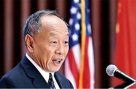 他是驻美大使，在美国大学演讲时，被一老太太质问为什么要侵略西藏？他一句话反问，让