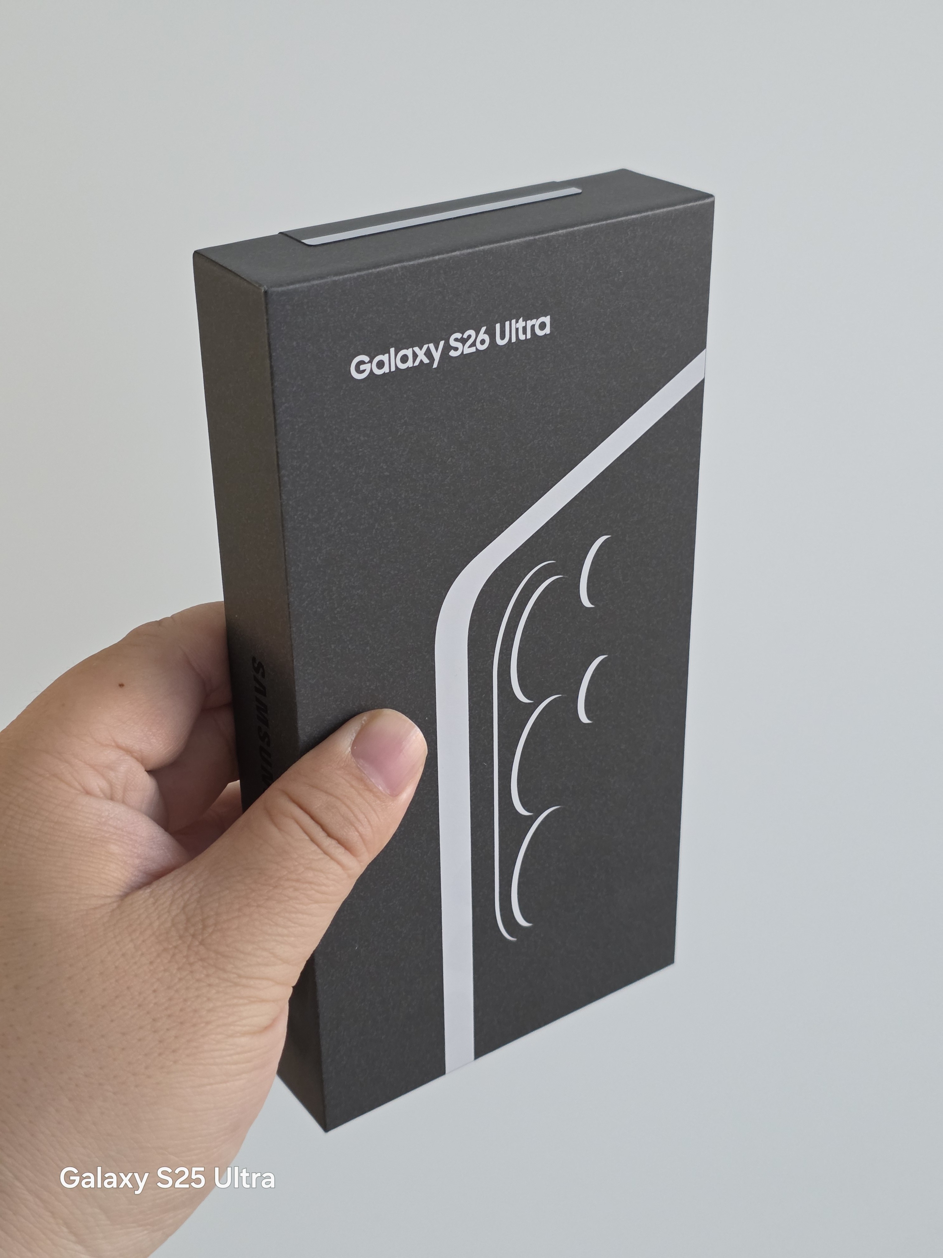 三星网上商城买的GalaxyS26Ultra映雪白1T版本到了