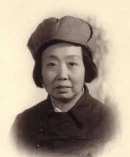 杨厚珍（1908—1977）一位经历过长征考验的杰出女性革命者。她的一生，是忠诚