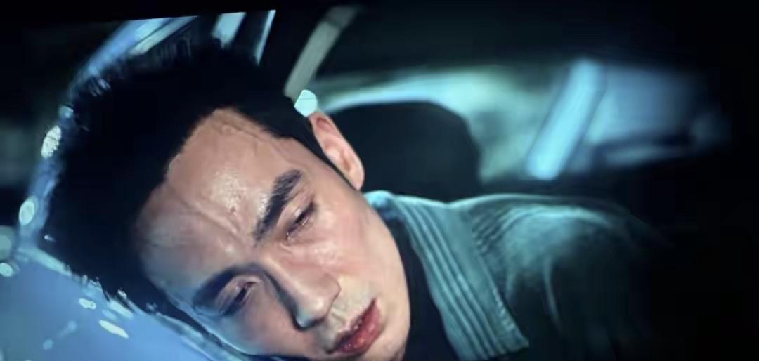 朱一龙真的太会演了。就那段坐在出租车里，整个