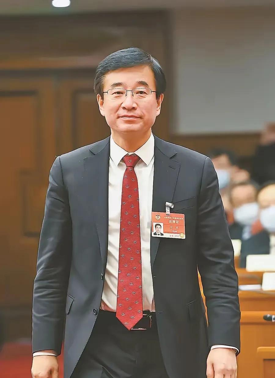 足球行业腐败，忍了金融行业腐败，忍了证券行业腐败，忍了现在教育、医疗行业也