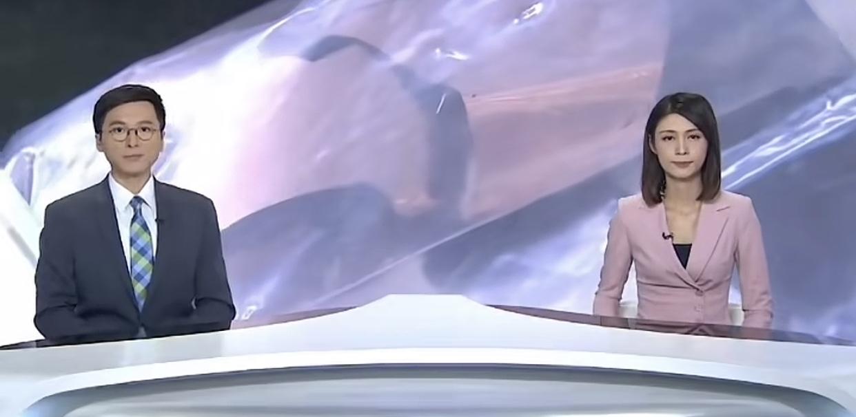 简直胆大包天！香港海关在机场查验两批空运货，申报是多功能/紫外光清洗机，共1