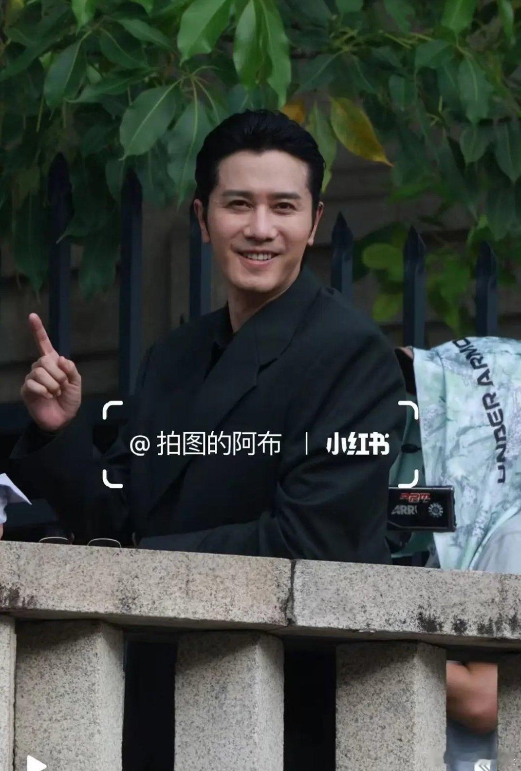 真的好神奇，没有年龄差[无奈摊手]​​​
