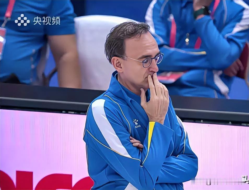 就在今天，11月14日清晨，传来了辽宁队新的动态消息，，，一，辽宁全运队昨日下