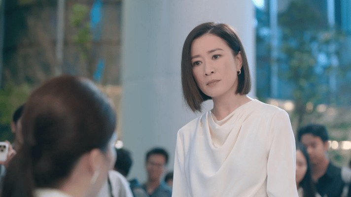 《新闻女王2》Man姐的怼人功力真的绝了！面对唐芷瑶的针对，她不卑不亢，用传媒操