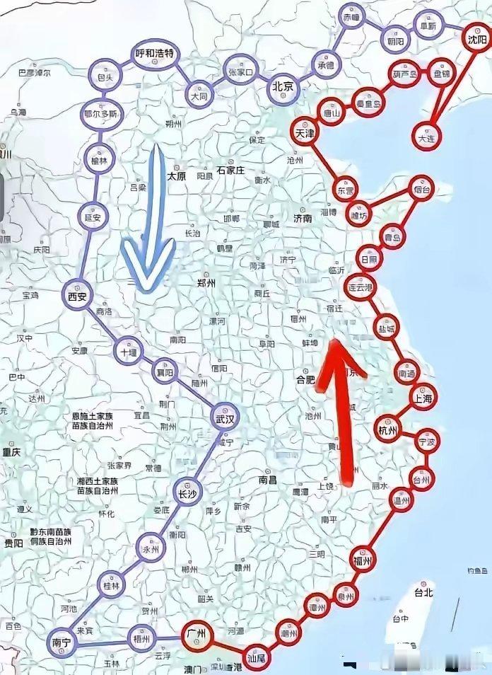 要是能来一场这样的自驾游，这辈子也算没白活。这条线路在国内兜了一大圈，总共会途经