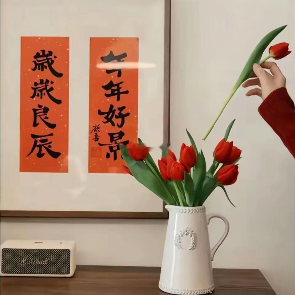 双子座具有很强的自我调整能力，他们能够迅速“翻篇”，将过去抛诸脑后，专注于当前的