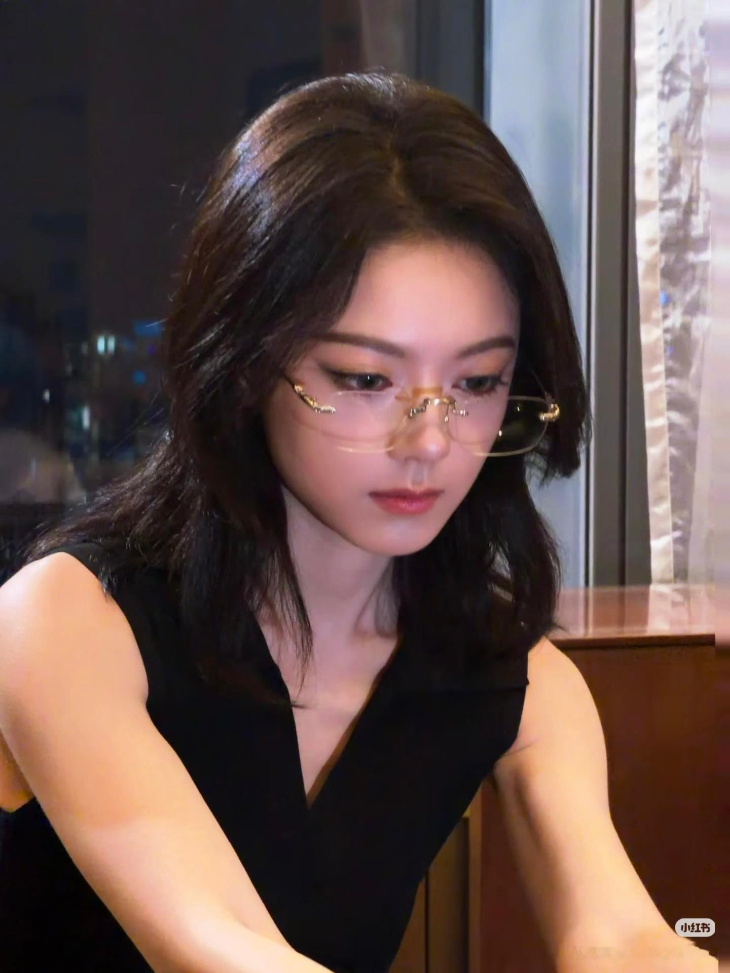 everybody尖叫！徐迟的高清live图堂堂来袭感谢小室放饭🥰赵今麦徐迟