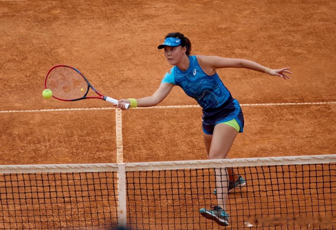 WTA250🇷🇴雅西站女双首轮🇨🇳丰硕/🇧🇪齐默尔曼3-6/4-6?