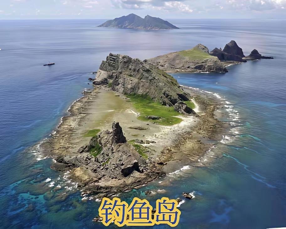 正如我所预测：钓鱼岛中日船只较量升级。不是战舰的较量。谁都不派战舰，谁都不愿真刀