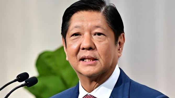 马科斯在自身家族2028年大选没有合适候选人的前提下，却动用所有资源对杜特尔特家