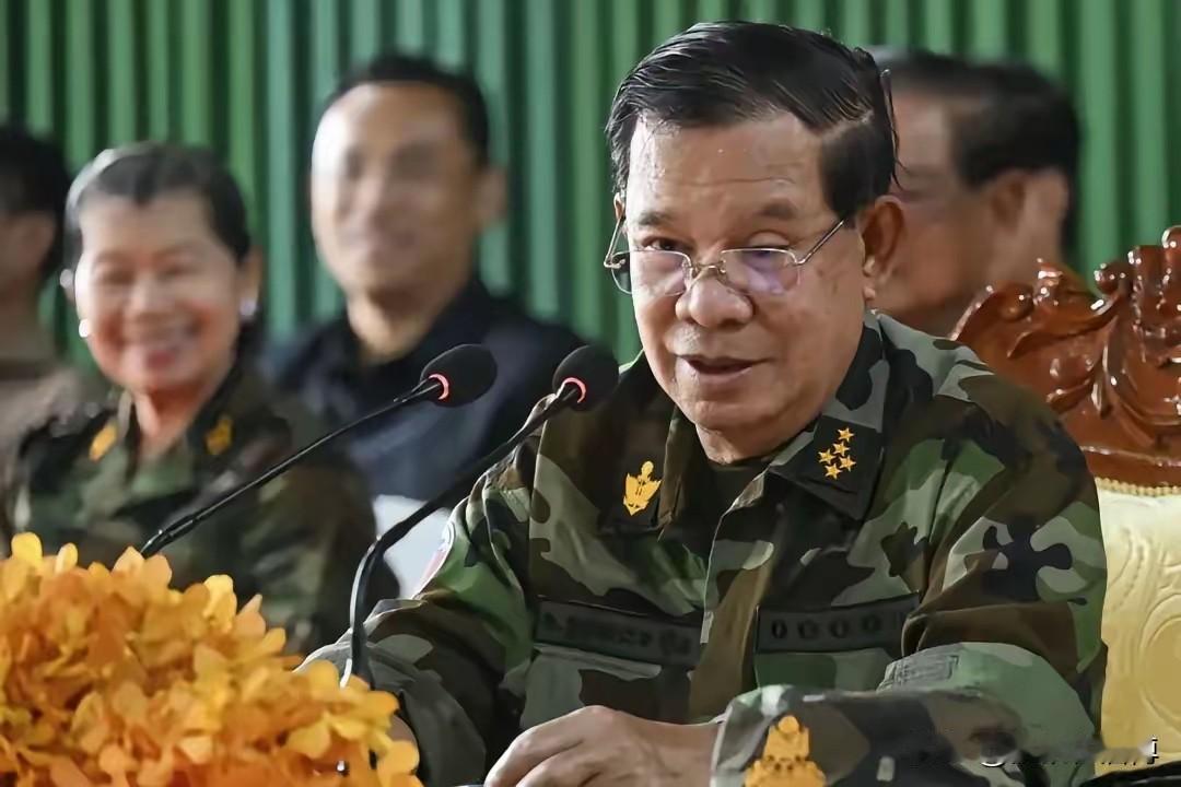 泰国打柬埔寨，其实很多人都高兴。按理说，泰国是美国非北约盟友，柬埔寨是我们传统意