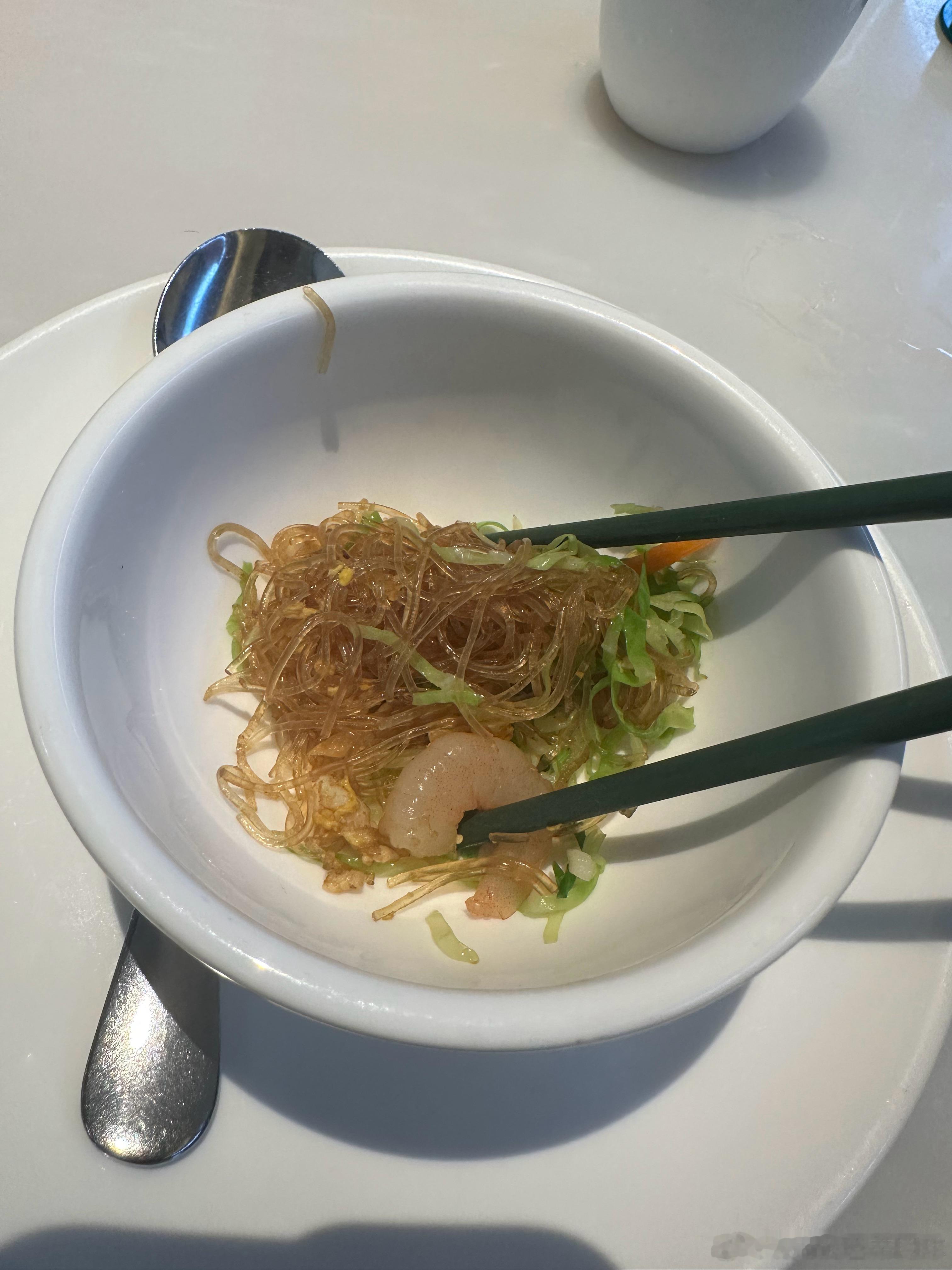虾仁炒粉丝是我的最爱😍每次都想点两份