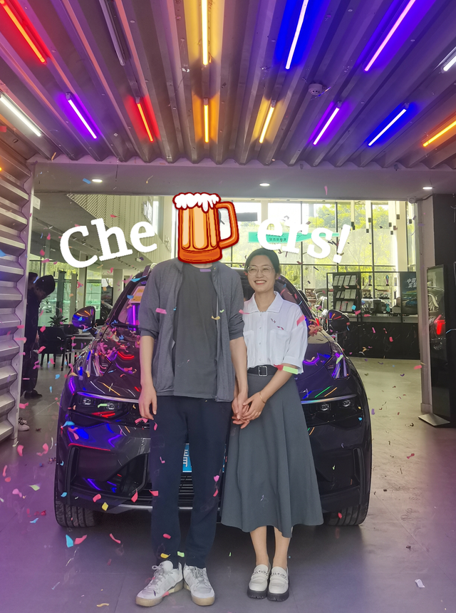 垃圾领克我也有一辆断断续续看车一个多月，看车前做的功课就是01，第一个看的车也