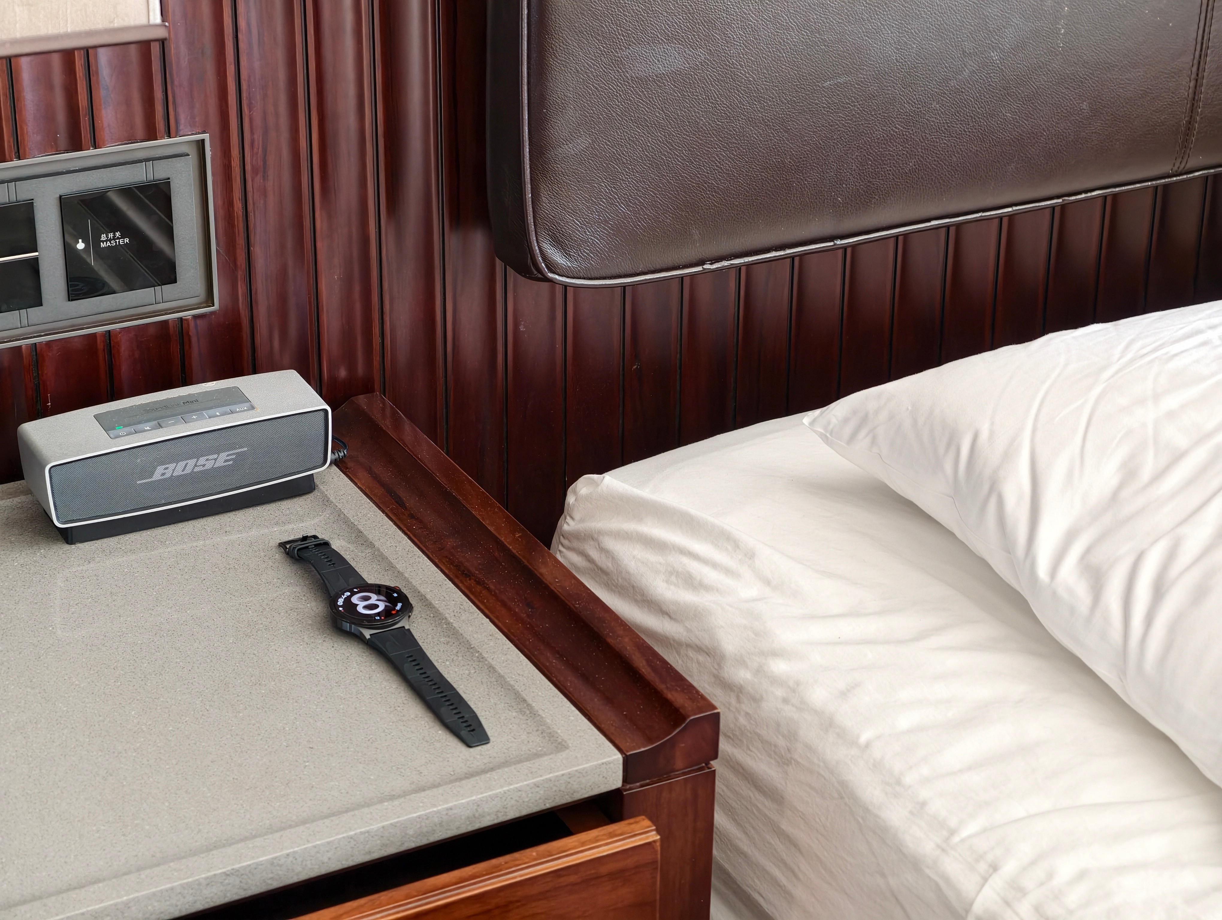 oppo手表高端的X系列又迎来新品，oppowatchx3，我这个是黑色版