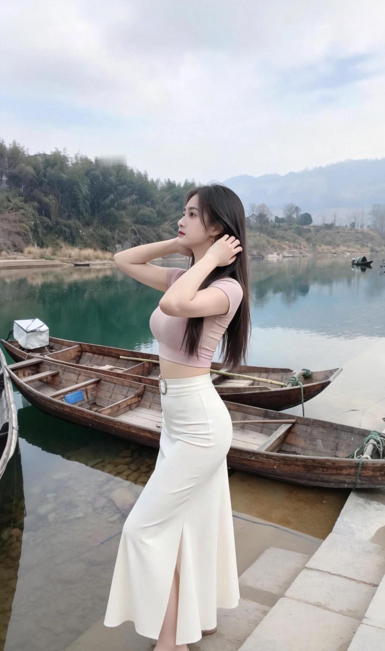 山水间，与自己温柔相处人总是在奔波里，忘了该如何停下来。城市的喧嚣、生活的