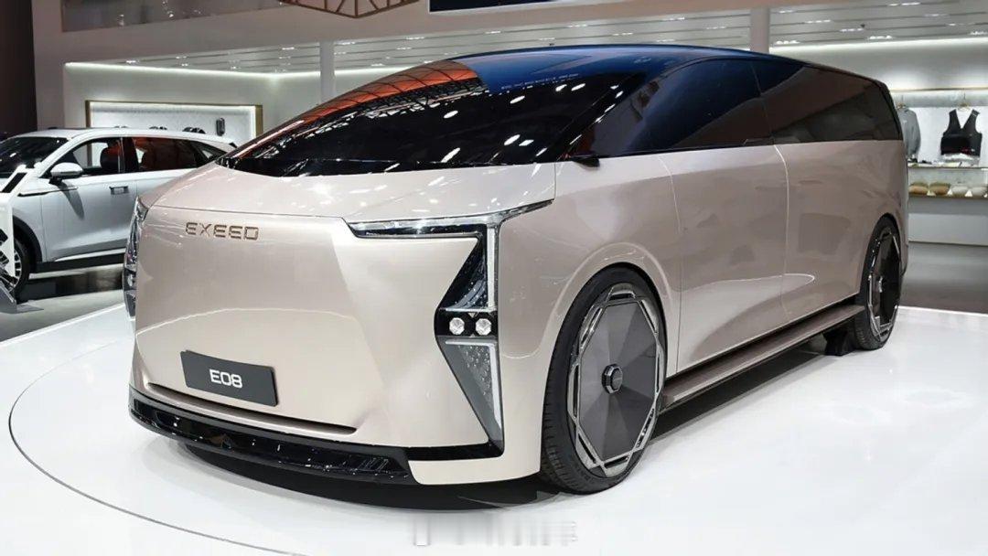 据说这个车已经给华为了