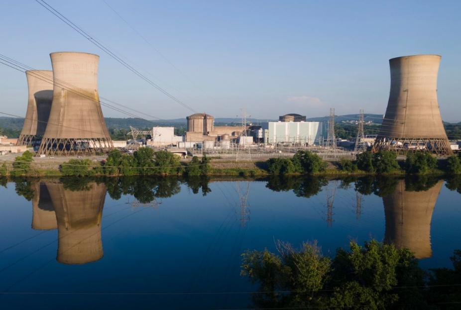 全球核电复兴潮来袭！铀资源供需失衡引市场震荡12月8日消息，全球正迎来20