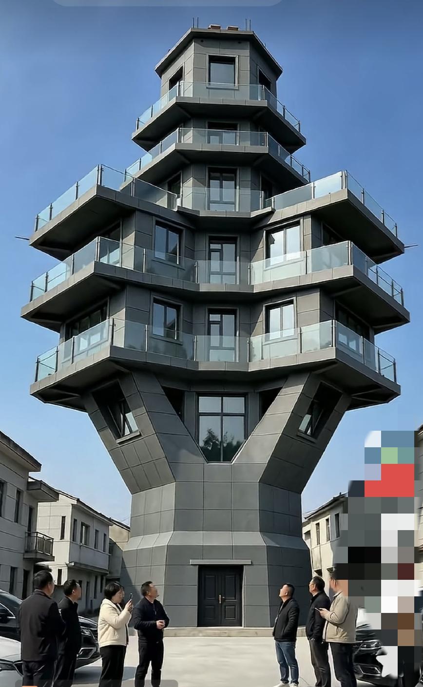 这个房子建造的力学与美学，看上去将建筑盖的登峰造极，发大水也不怕被淹，像这种独特