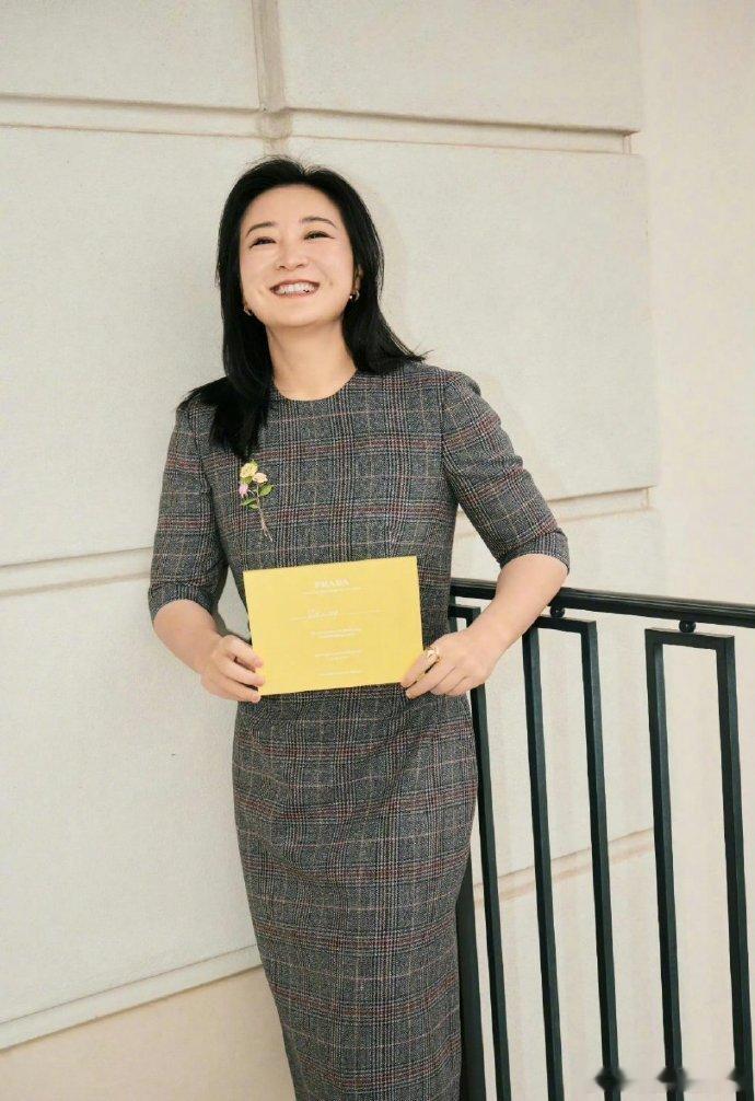 贾玲真的回不去了……