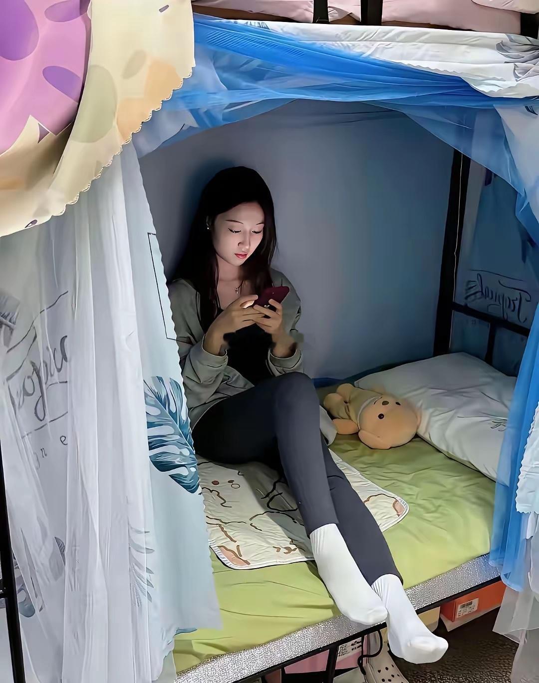 女生宿舍真的有这么干净吗？