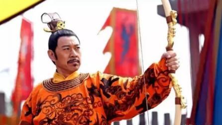 李渊退位后，过得相当苦闷憋屈，一开始还可以和宫中貌美宫女吃喝玩乐，后来李世民看到