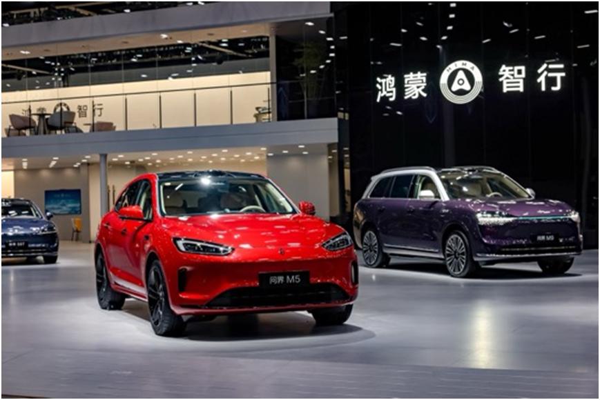 问界新M5Ultra亮相广州车展，五大产品力强势圈粉11月21日广州车展盛大