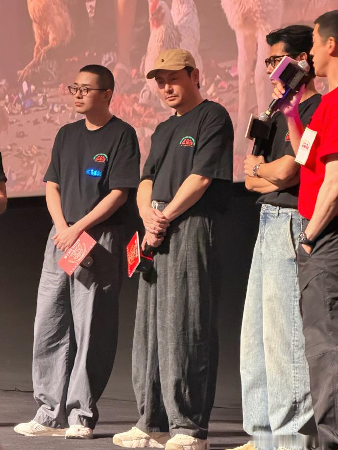 沈腾认真起来强得可怕观影全程一直在惊叹，怎么有人既能演好爆笑喜剧，又能驾驭这么