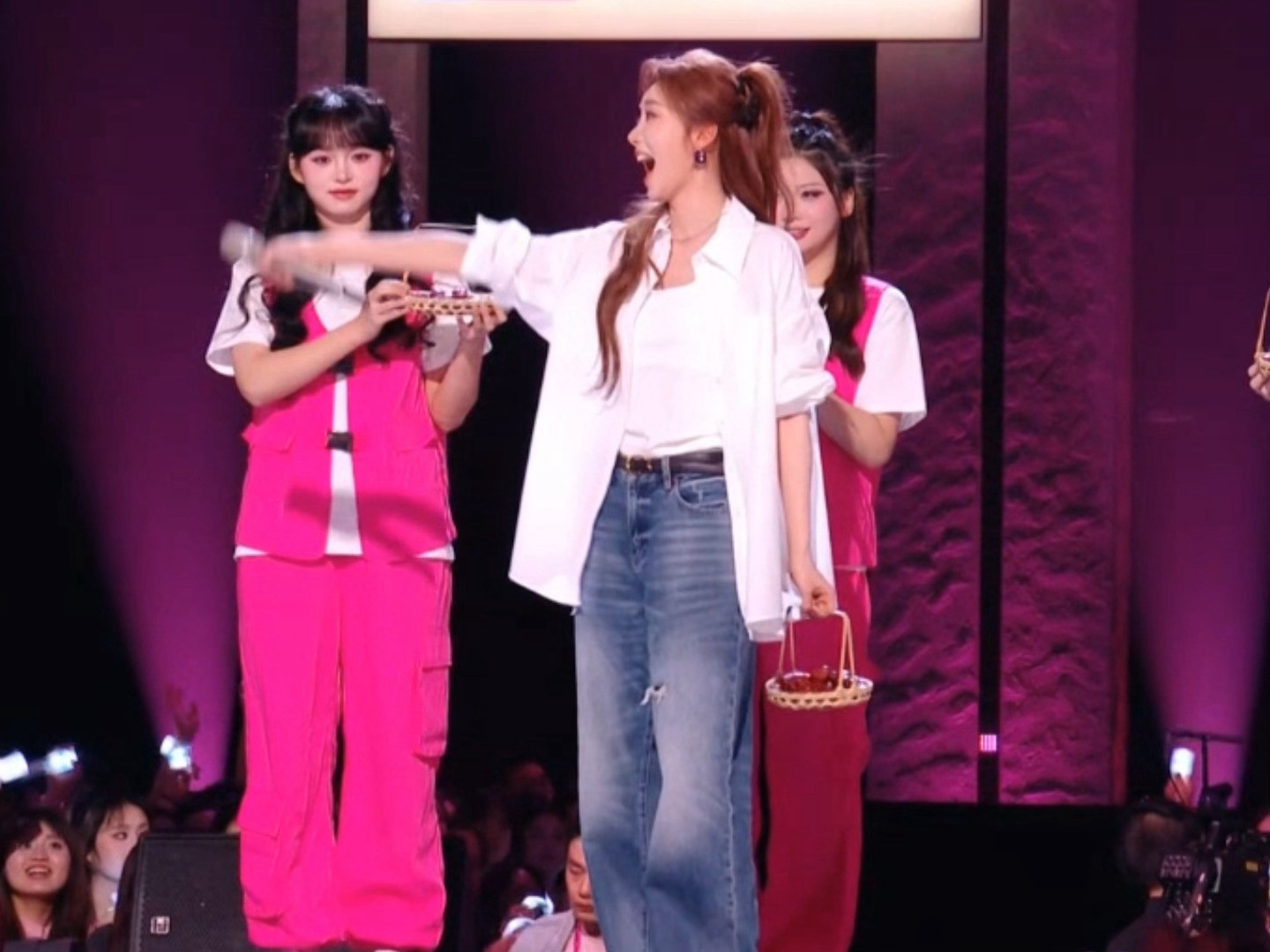 我又幸福了。。。