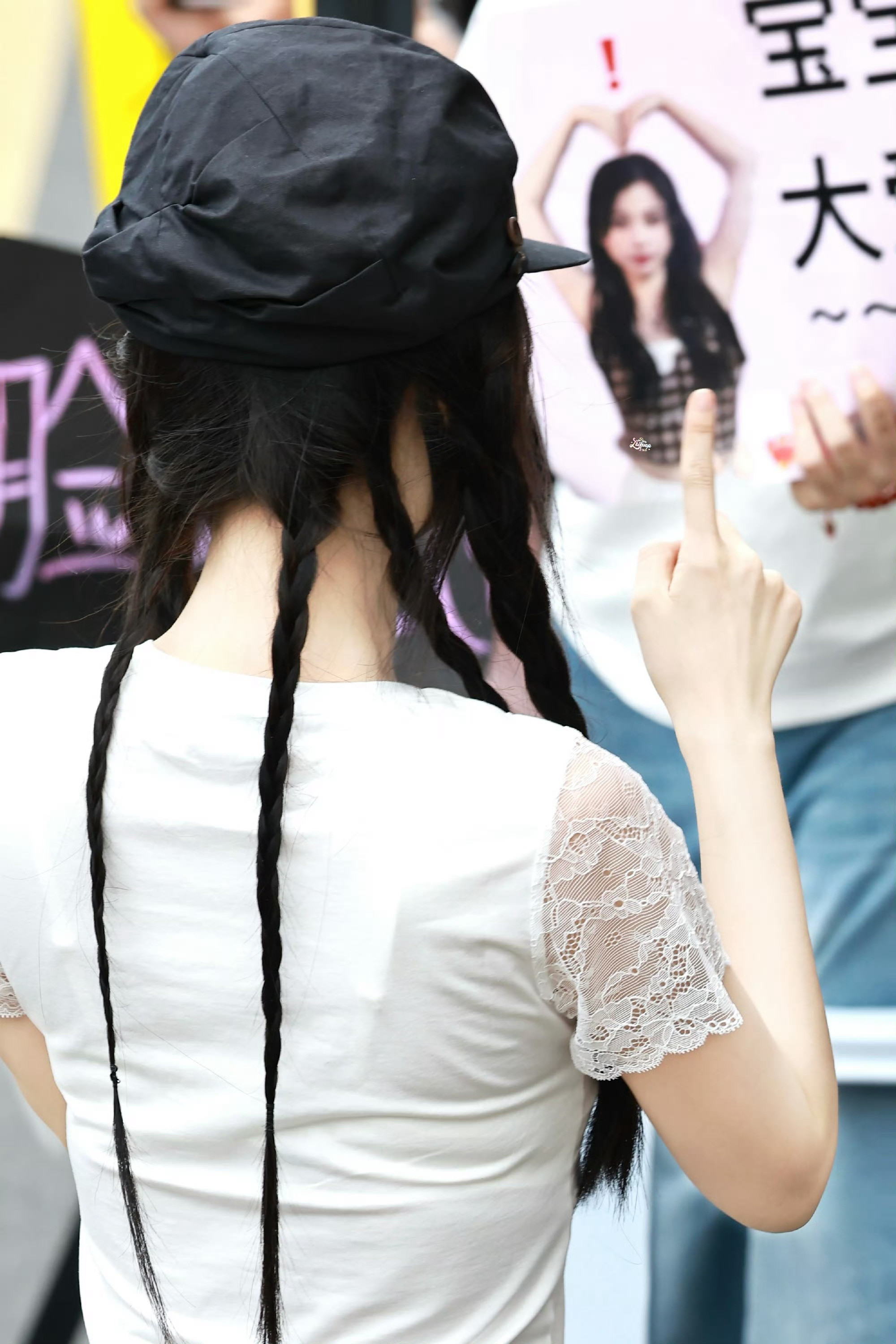 虞书欣美少女欣战士美少女战士欣欣子每天就是要看这种路透才有力气讨生活啊夏日
