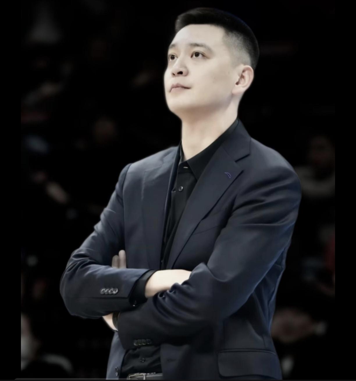 CBA20支球队主教练：本土主教练（9人）1. 北京首钢：李楠，52岁