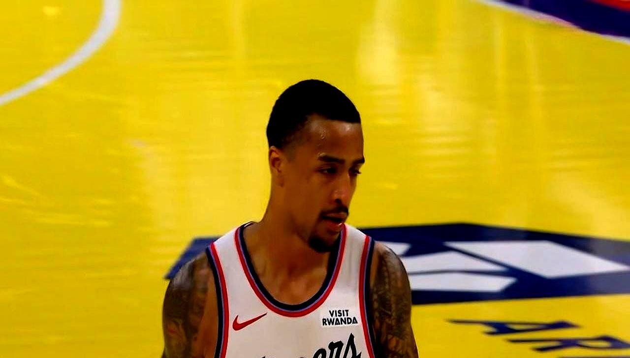 快船大将科林斯狠狠地打了球队管理层的脸！球队那边正把他挂在交易名单上四处