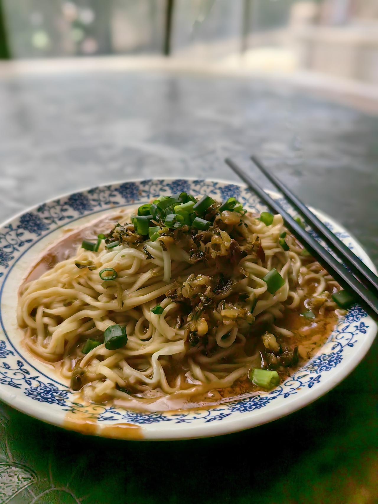 对于美食界来说，这个可以算是极致爆品了吧