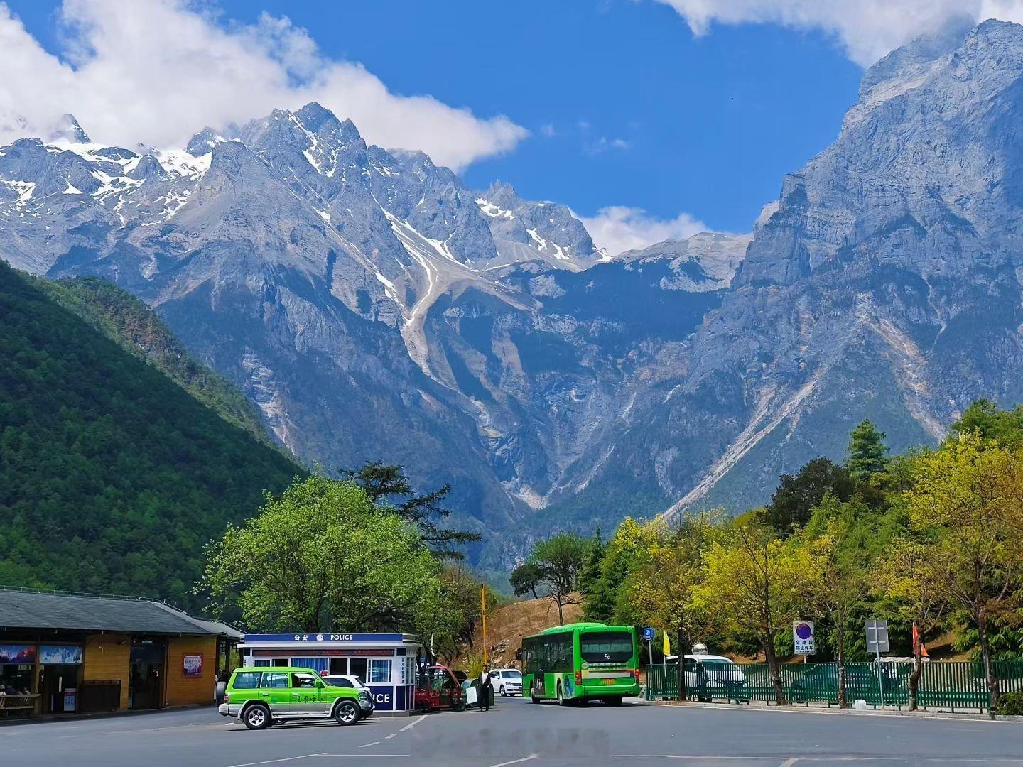 CPO概念大火！这10家硬核公司，谁才是真正的“光通信之王”？最近CPO（共封装