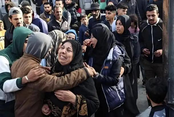 俄罗斯至今都想不到，这场战争打掉了自己五十年的国运。 俄罗斯一开始的计划挺简