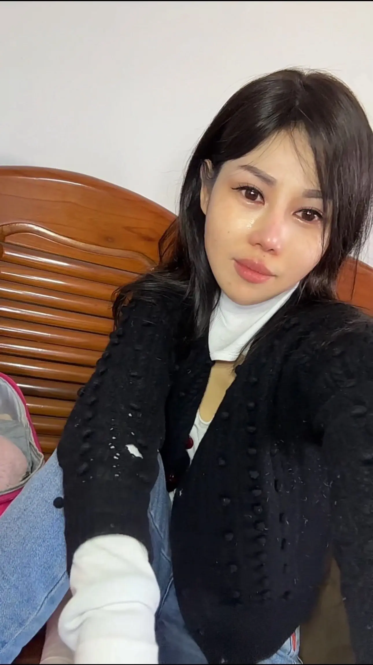 83年的我44岁了，我应该是80后混的最差的那个吧。从有房蜷缩在几百出...