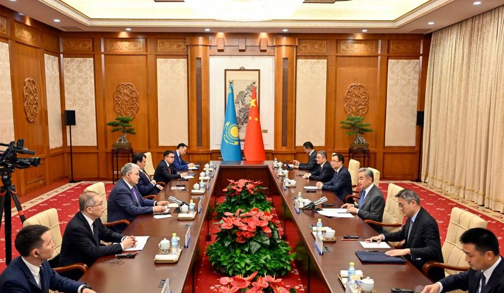 当着王毅外长的面，哈萨克斯坦外长说了句真心话据媒体报道，日前哈萨克斯坦外长科