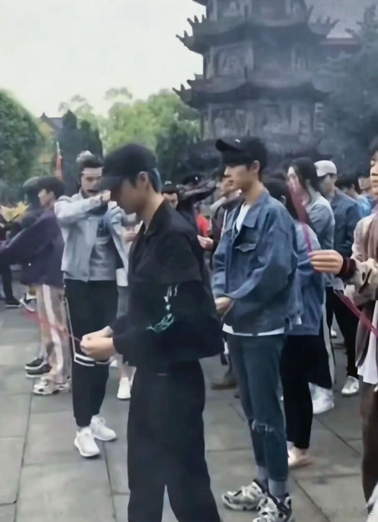 卧槽肖战王一博2018年还有我没见过的图